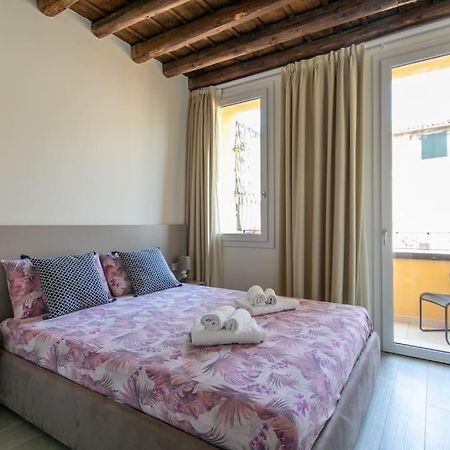 Residenza Subitosanto - Appartamento Con Balconcino "3B" Pádua Exterior foto